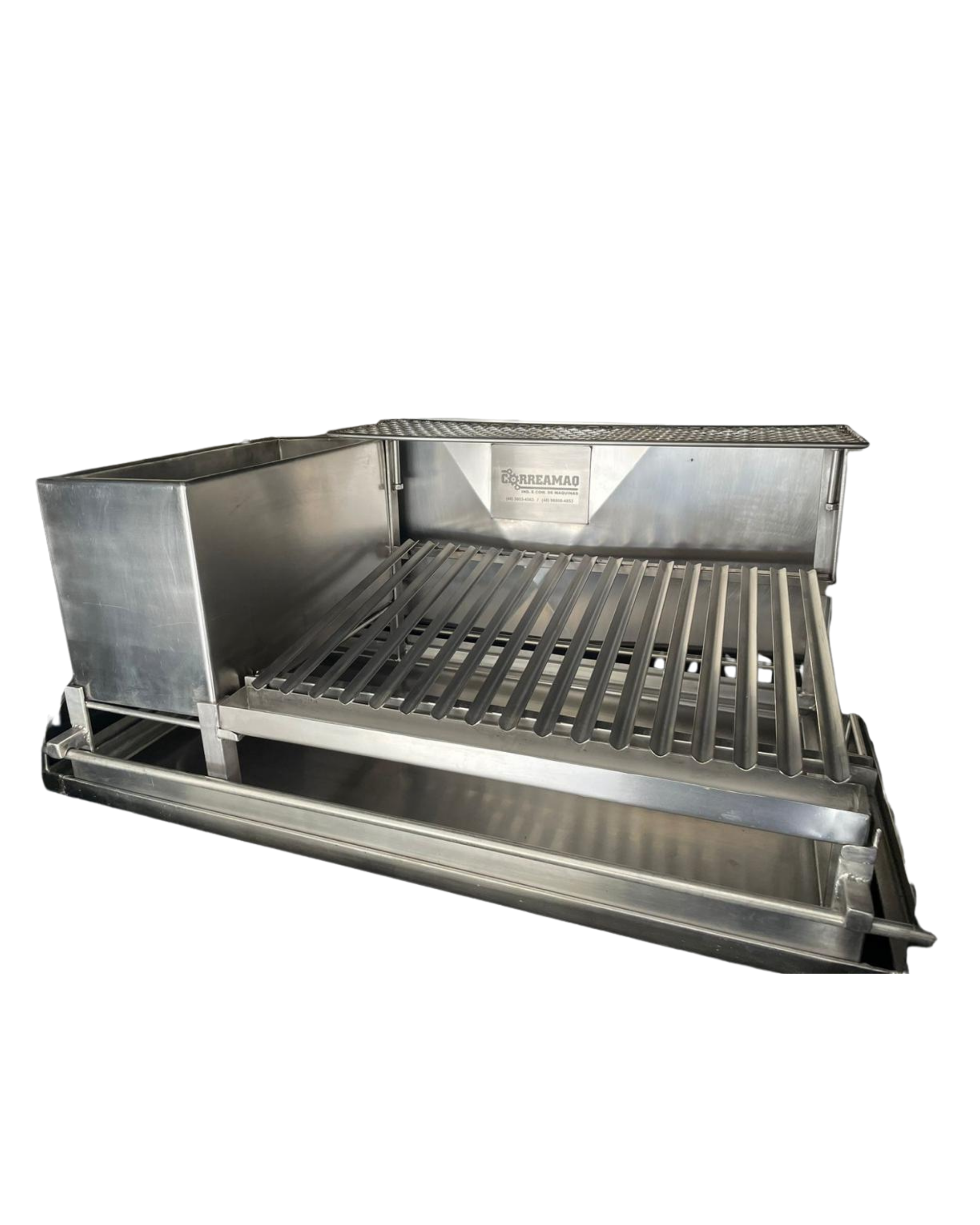 Churrasqueira em aço inox com grelha deslizante